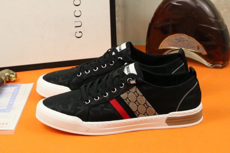 Gucci Casual Shoes